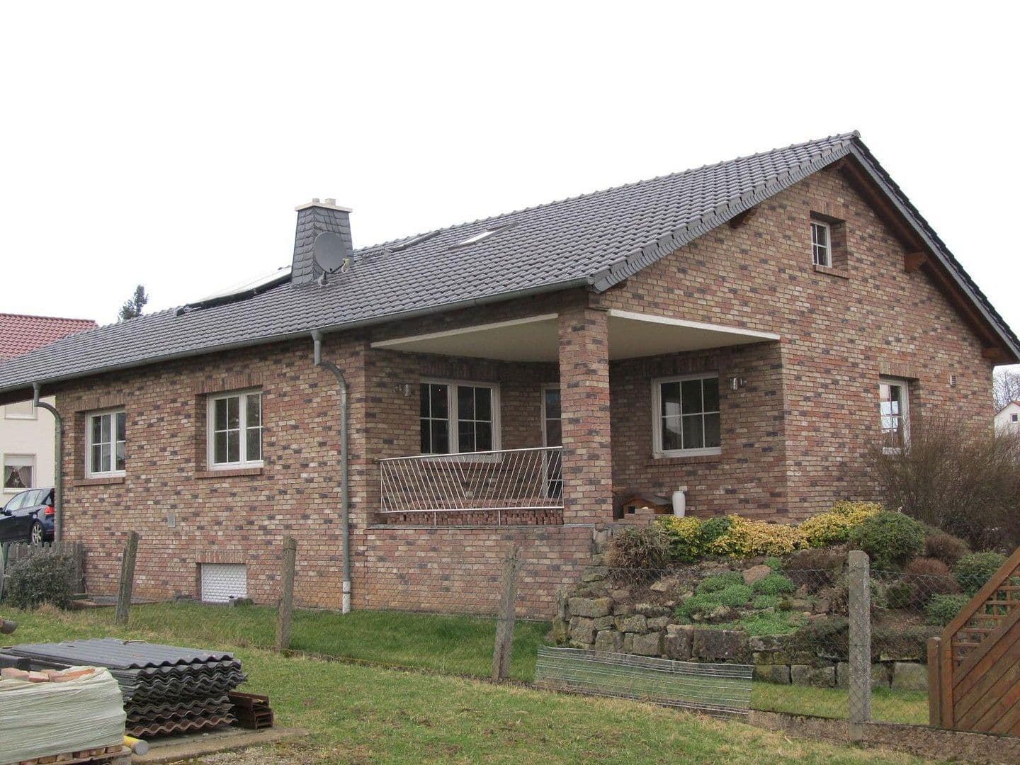 Prodej domu 210 m², pozemek 694 m², Hohenroda, Hessen Prodej domu 210 m², pozemek 694 m², Hohenroda, Hessen