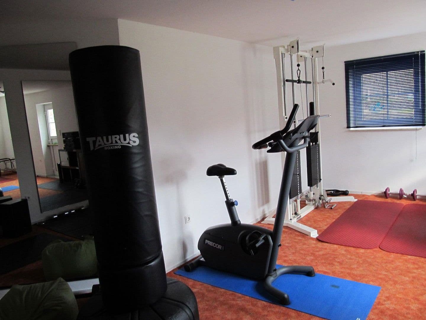 Prodej domu 210 m², pozemek 694 m², Hohenroda, Hessen Prodej domu 210 m², pozemek 694 m², Hohenroda, Hessen