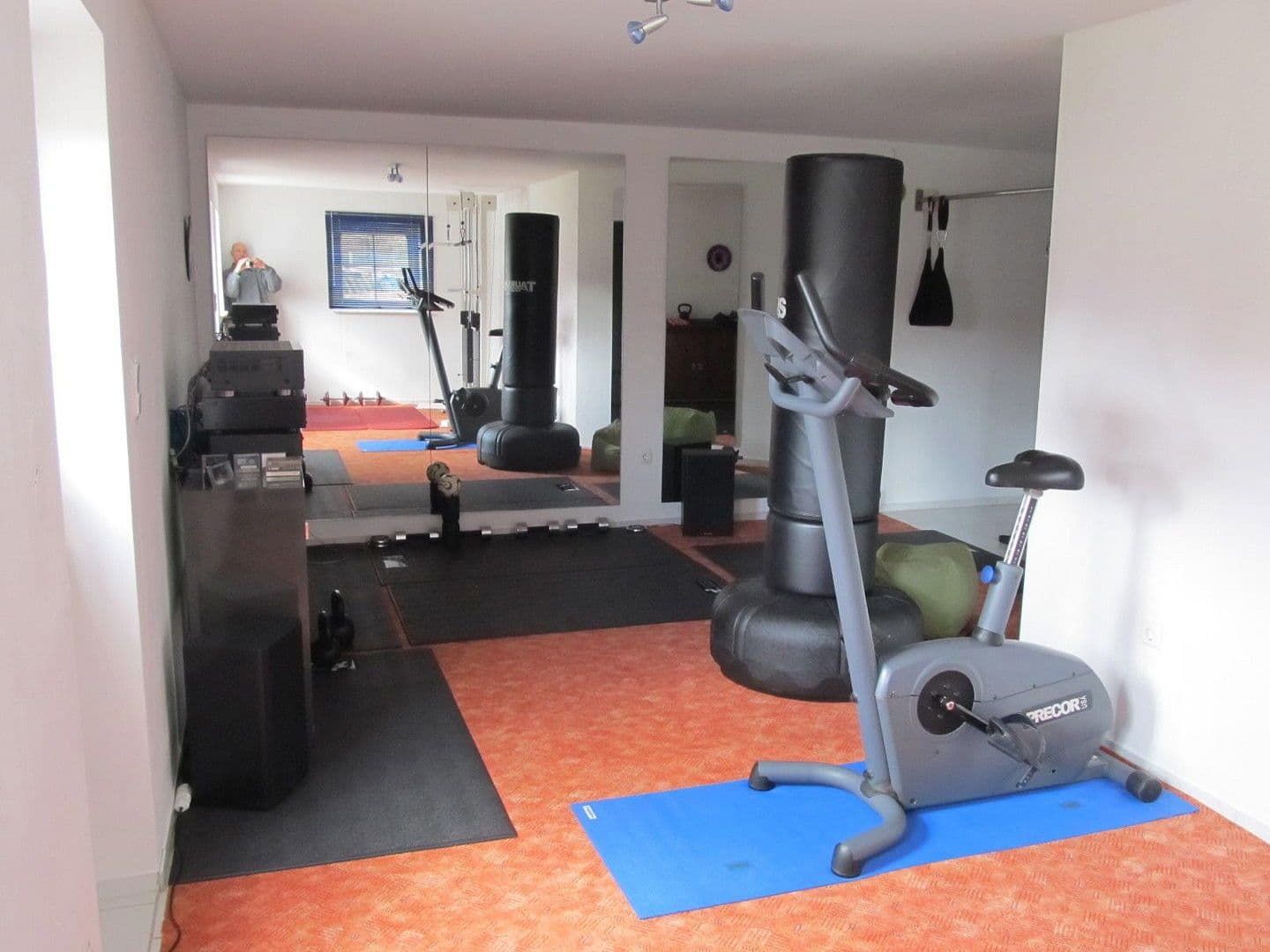 Prodej domu 210 m², pozemek 694 m², Hohenroda, Hessen Prodej domu 210 m², pozemek 694 m², Hohenroda, Hessen