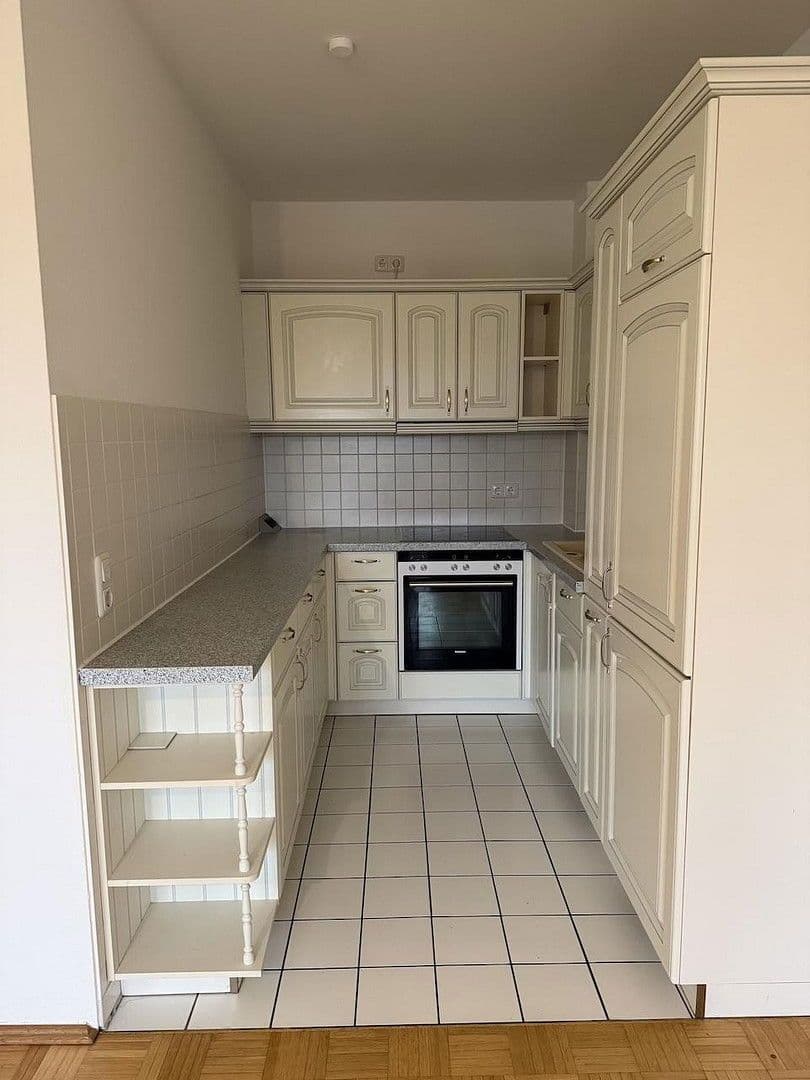 Prodej bytu 1+kk 51 m², Berlin Tempelhof-Schöneberg, Berlín Prodej bytu 1+kk 51 m², Berlin Tempelhof-Schöneberg, Berlín