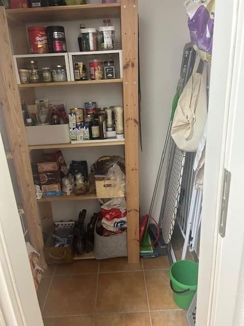 Prodej bytu 3+1 97 m², Hürth, Severní Porýní-Vestfálsko Prodej bytu 3+1 97 m², Hürth, Severní Porýní-Vestfálsko