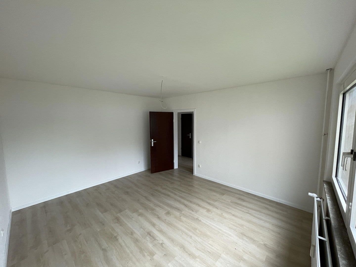 Pronájem bytu 3+1 60 m², Winkelstraße 4, Oberhausen, Severní Porýní-Vestfálsko Pronájem bytu 3+1 60 m², Winkelstraße 4, Oberhausen, Severní Porýní-Vestfálsko