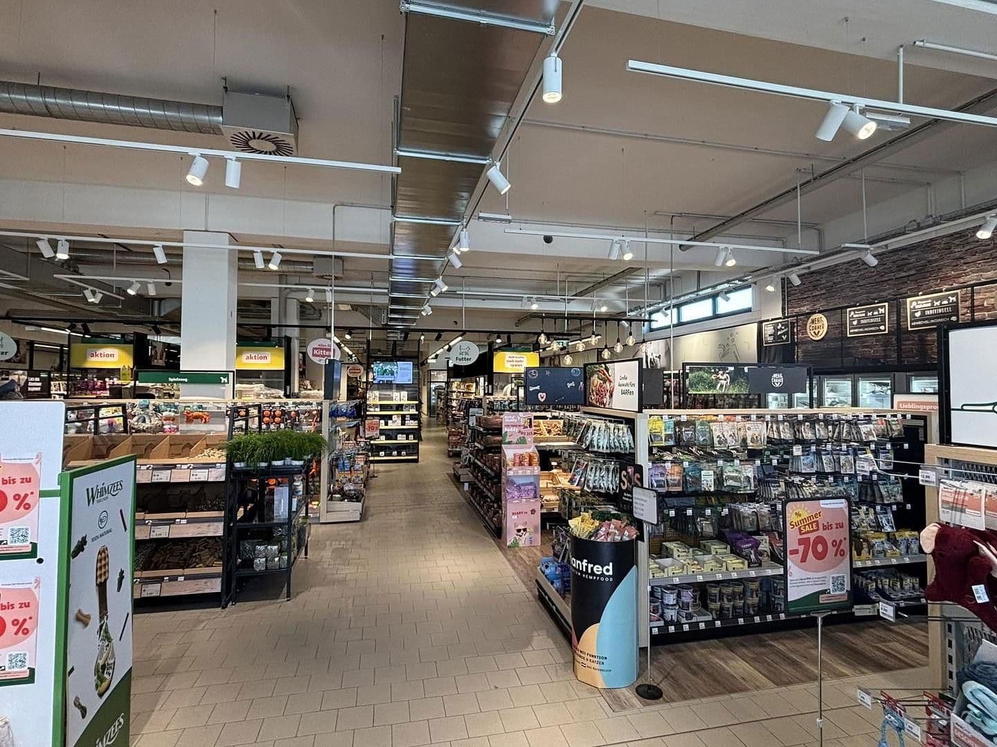 Prodej nebytového prostoru 2.229 m², Josef-Lindner-Straße 3, Wals-Himmelreich, Salcbursko Prodej nebytového prostoru 2.229 m², Josef-Lindner-Straße 3, Wals-Himmelreich, Salcbursko