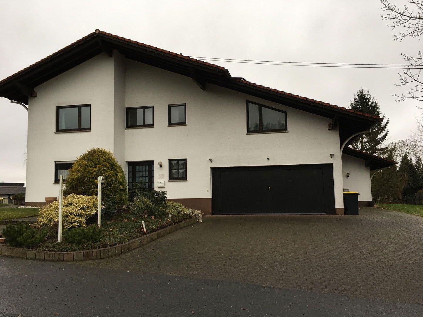 Pronájem domu 255 m², pozemek 1.500 m², Bornwiese 4, Ransbach-Baumbach, Porýní-Falc Pronájem domu 255 m², pozemek 1.500 m², Bornwiese 4, Ransbach-Baumbach, Porýní-Falc