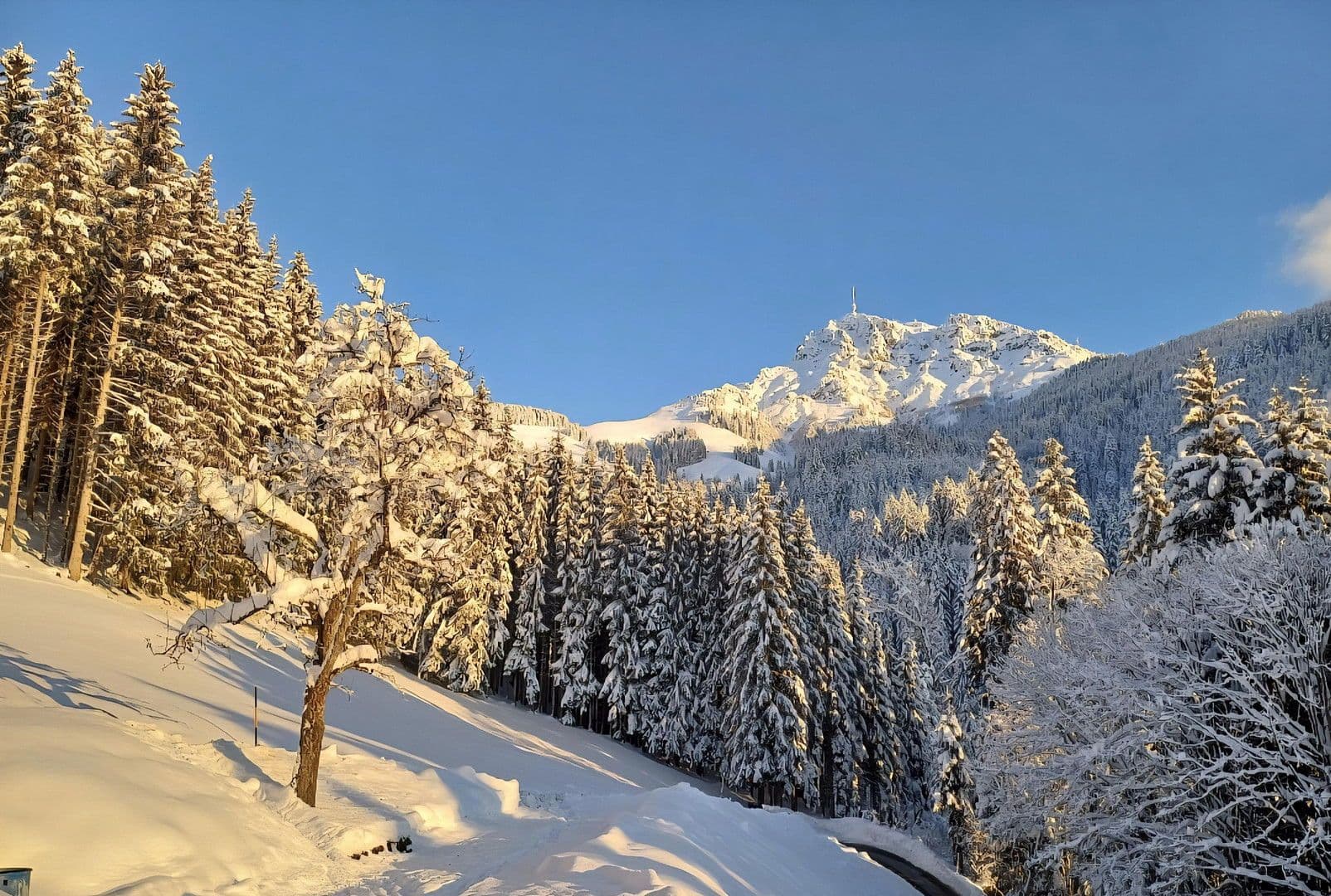 Pronájem bytu 2+1 57 m², Hornweg 3, Oberndorf in Tirol, Tyrolsko Pronájem bytu 2+1 57 m², Hornweg 3, Oberndorf in Tirol, Tyrolsko