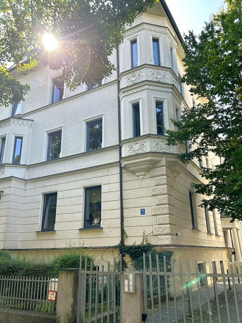 Pronájem bytu 2+1 72 m², Mozartstraße 19, München, Bavorsko Pronájem bytu 2+1 72 m², Mozartstraße 19, München, Bavorsko