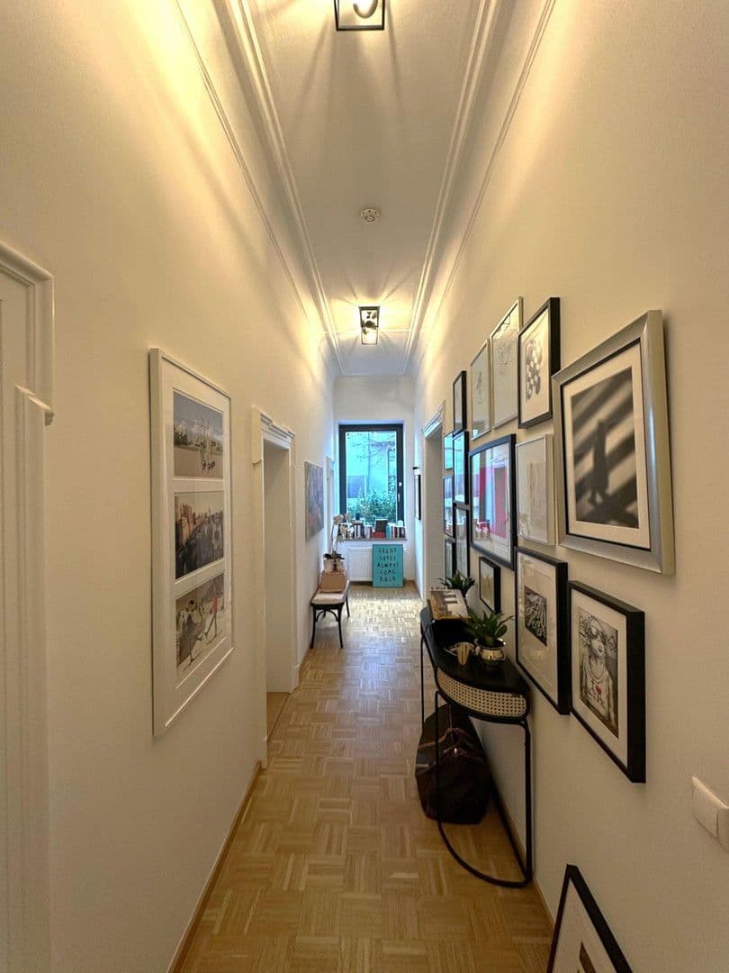 Pronájem bytu 2+1 72 m², Mozartstraße 19, München, Bavorsko Pronájem bytu 2+1 72 m², Mozartstraße 19, München, Bavorsko