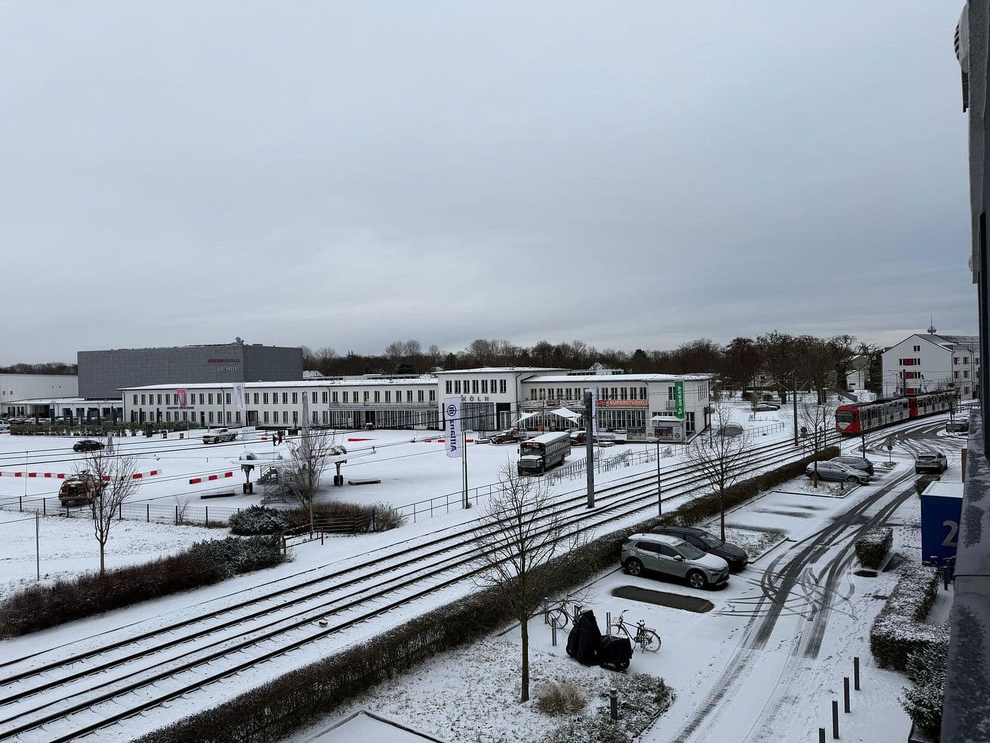 Pronájem bytu 1+1 36 m², Fitzmauricestr. 25, Köln, Severní Porýní-Vestfálsko Pronájem bytu 1+1 36 m², Fitzmauricestr. 25, Köln, Severní Porýní-Vestfálsko