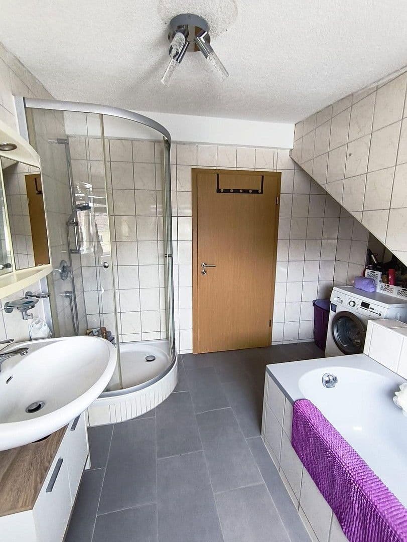 Pronájem bytu 3+1 77 m², Rot am See, Bádensko-Württembersko Pronájem bytu 3+1 77 m², Rot am See, Bádensko-Württembersko