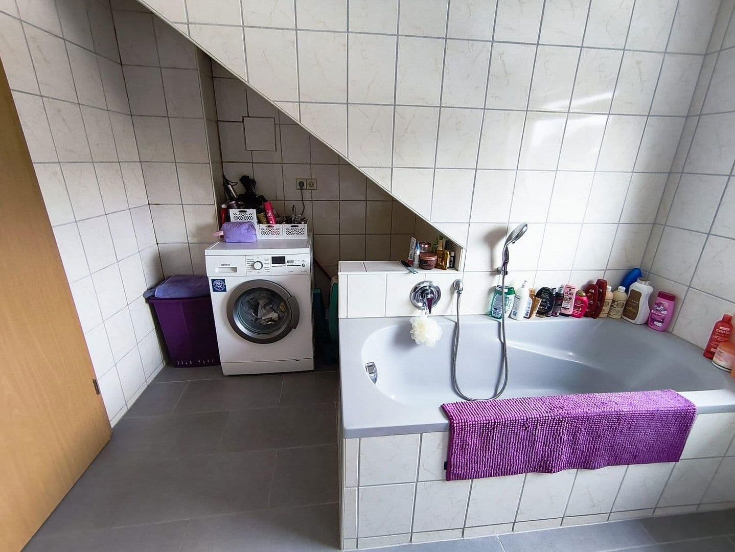 Pronájem bytu 3+1 77 m², Rot am See, Bádensko-Württembersko Pronájem bytu 3+1 77 m², Rot am See, Bádensko-Württembersko