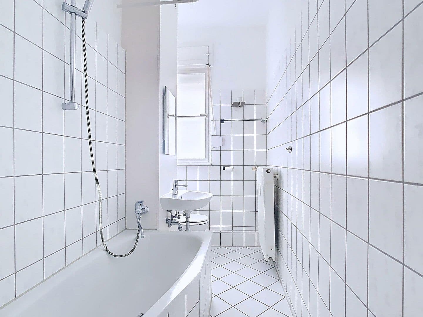 Prodej bytu 3+1 71 m², Berlin, Berlín Prodej bytu 3+1 71 m², Berlin, Berlín