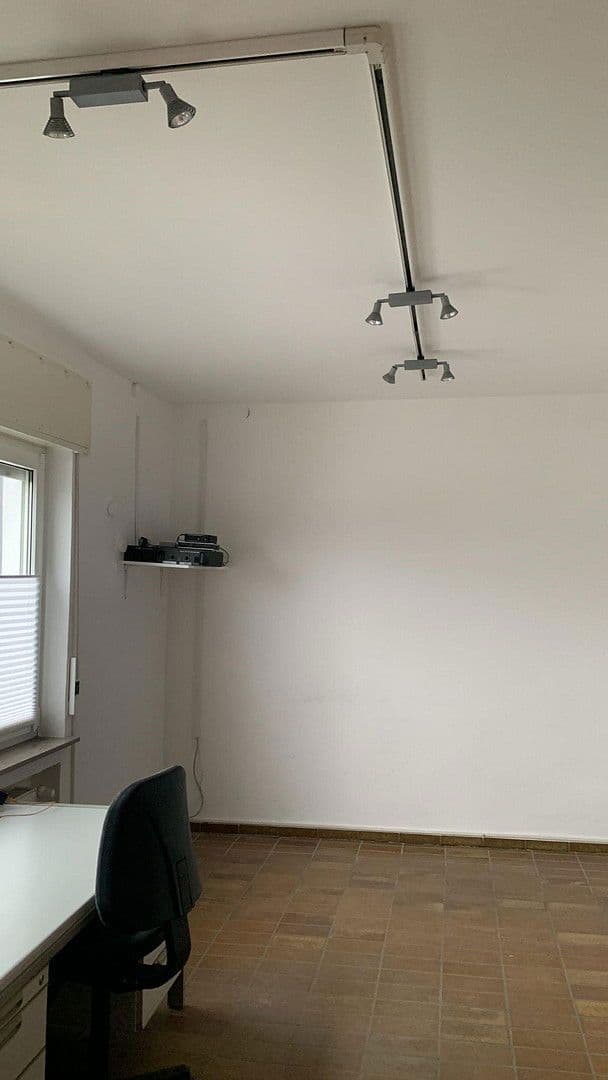 Pronájem nebytového prostoru 504 m², Lage, Severní Porýní-Vestfálsko Pronájem nebytového prostoru 504 m², Lage, Severní Porýní-Vestfálsko