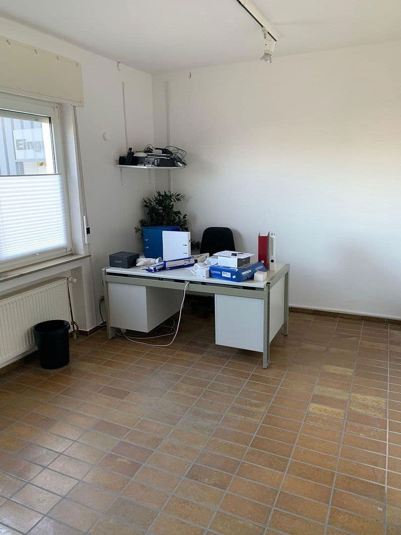 Pronájem nebytového prostoru 504 m², Lage, Severní Porýní-Vestfálsko Pronájem nebytového prostoru 504 m², Lage, Severní Porýní-Vestfálsko