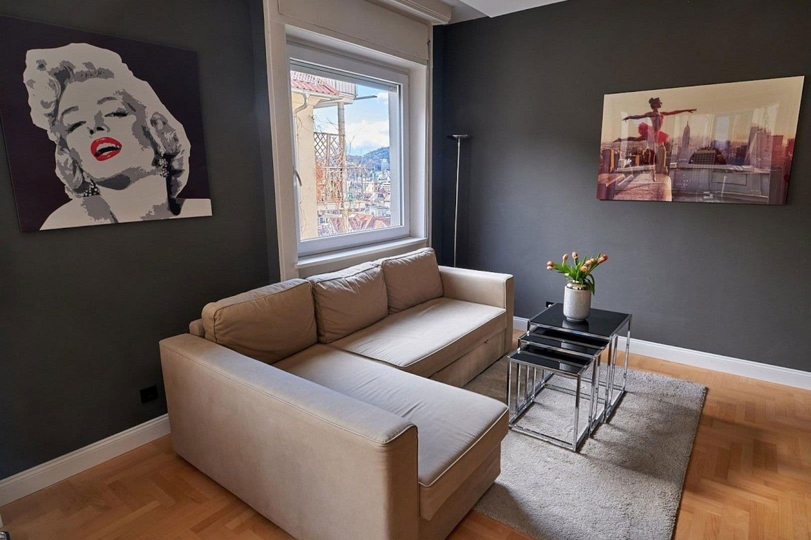 Pronájem bytu 2+1 50 m², Stuttgart, Bádensko-Württembersko Pronájem bytu 2+1 50 m², Stuttgart, Bádensko-Württembersko