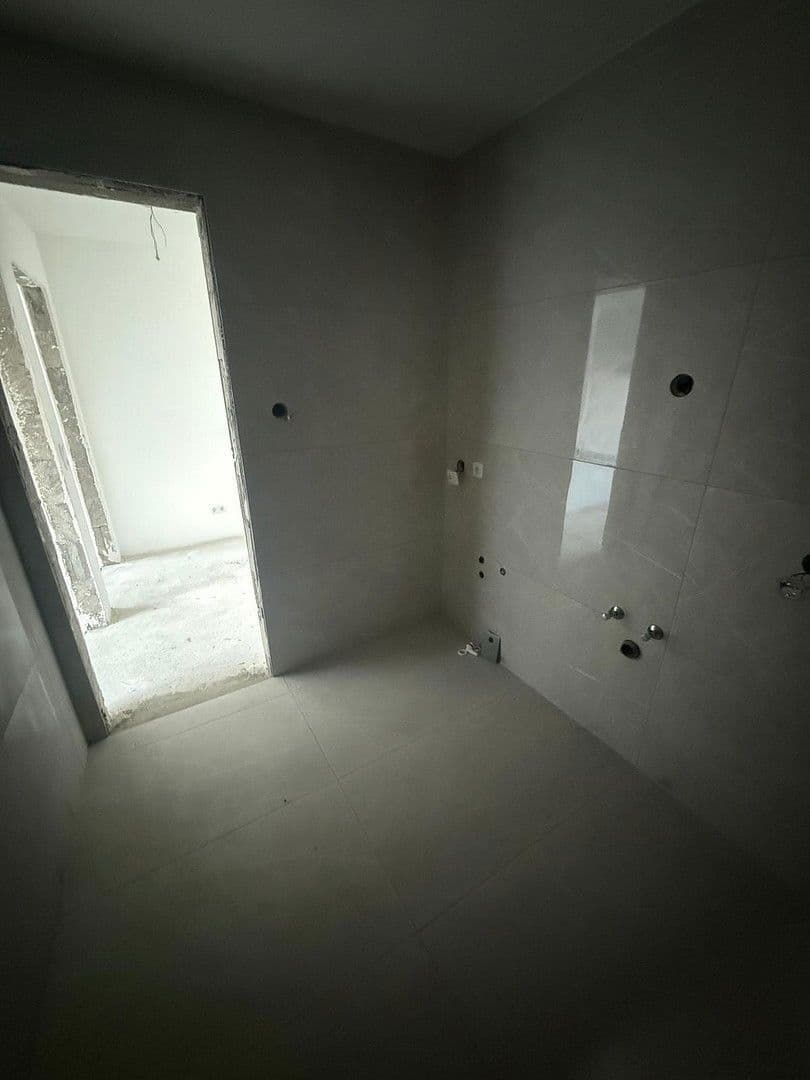 Pronájem bytu 3+1 83 m², Köln, Severní Porýní-Vestfálsko Pronájem bytu 3+1 83 m², Köln, Severní Porýní-Vestfálsko