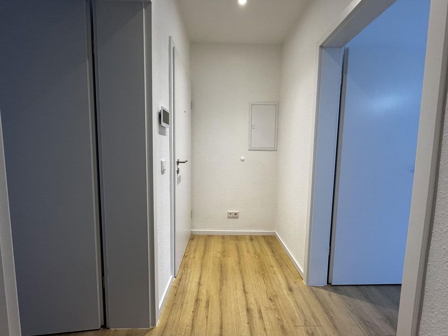 Pronájem bytu 1+1 37 m², Essen, Severní Porýní-Vestfálsko Pronájem bytu 1+1 37 m², Essen, Severní Porýní-Vestfálsko