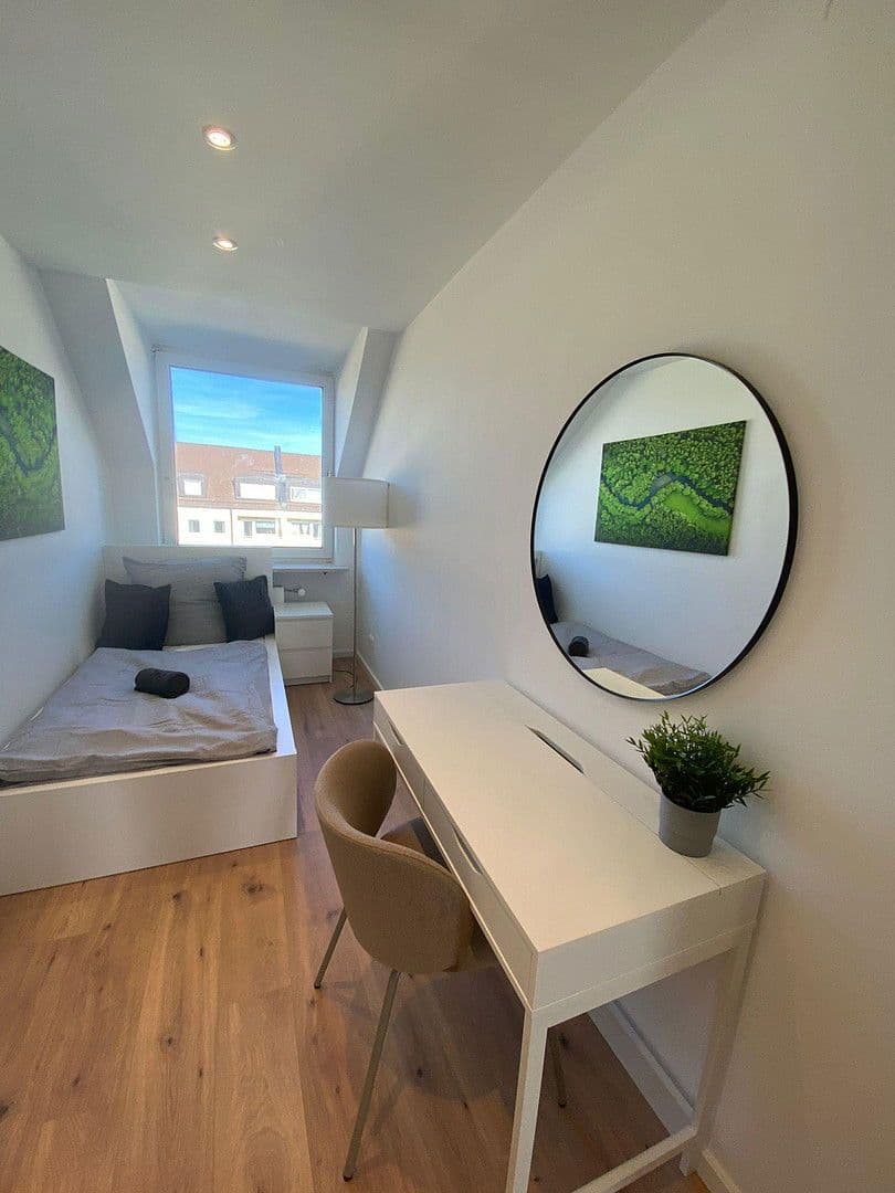 Pronájem bytu 4+1 78 m², Ratoldstraße 30, München, Bavorsko Pronájem bytu 4+1 78 m², Ratoldstraße 30, München, Bavorsko