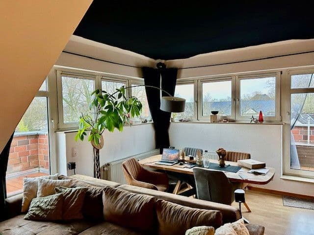 Pronájem bytu 3+1 94 m², Wilhelmstraße 1-5, Neuss, Severní Porýní-Vestfálsko Pronájem bytu 3+1 94 m², Wilhelmstraße 1-5, Neuss, Severní Porýní-Vestfálsko