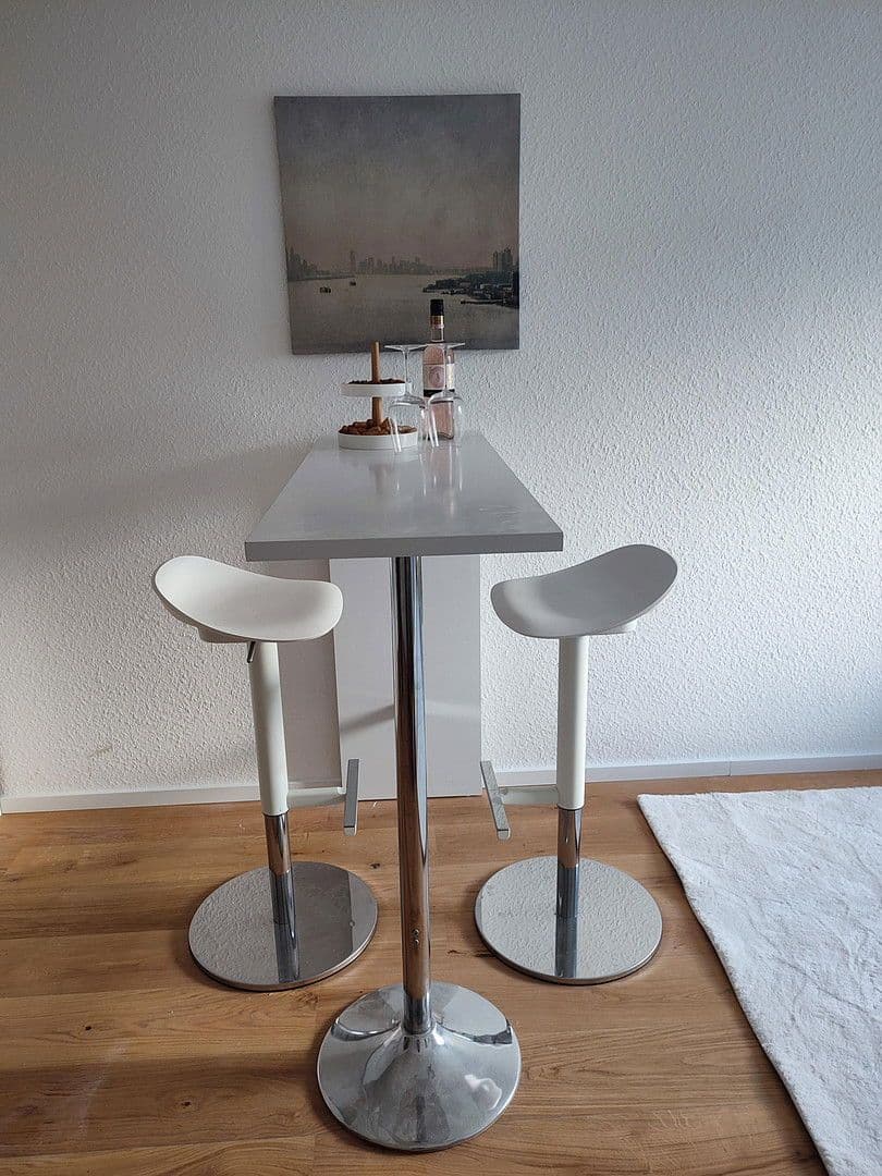 Pronájem bytu 1+1 21 m², Akademiestraße 4, Mannheim, Bádensko-Württembersko Pronájem bytu 1+1 21 m², Akademiestraße 4, Mannheim, Bádensko-Württembersko