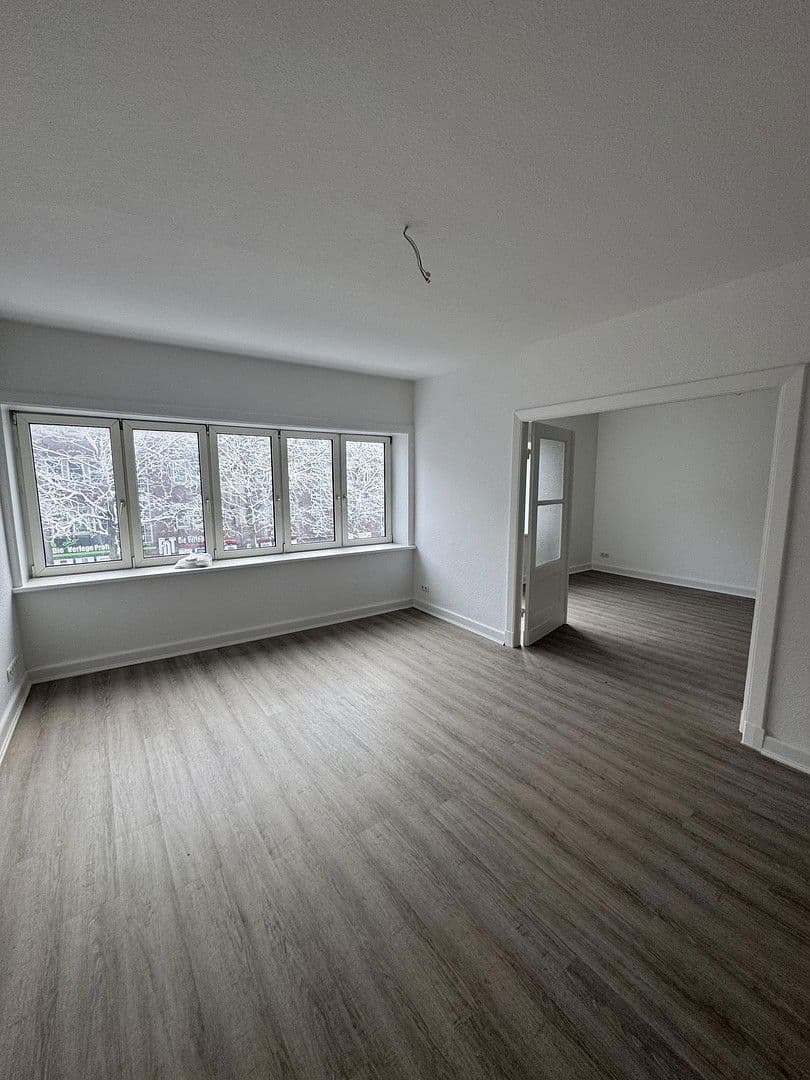 Pronájem bytu 3+1 70 m², Wandsbeker Zollstraße 153, Hamburg, Hamburg Pronájem bytu 3+1 70 m², Wandsbeker Zollstraße 153, Hamburg, Hamburg