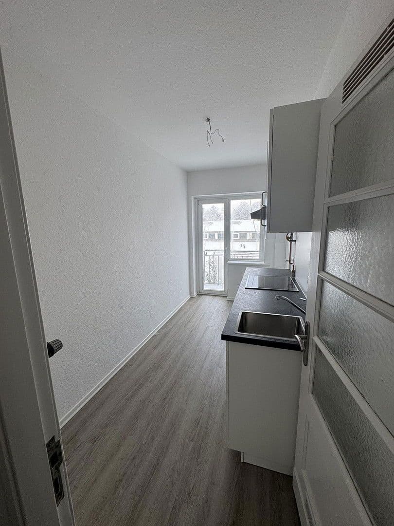 Pronájem bytu 3+1 70 m², Wandsbeker Zollstraße 153, Hamburg, Hamburg Pronájem bytu 3+1 70 m², Wandsbeker Zollstraße 153, Hamburg, Hamburg