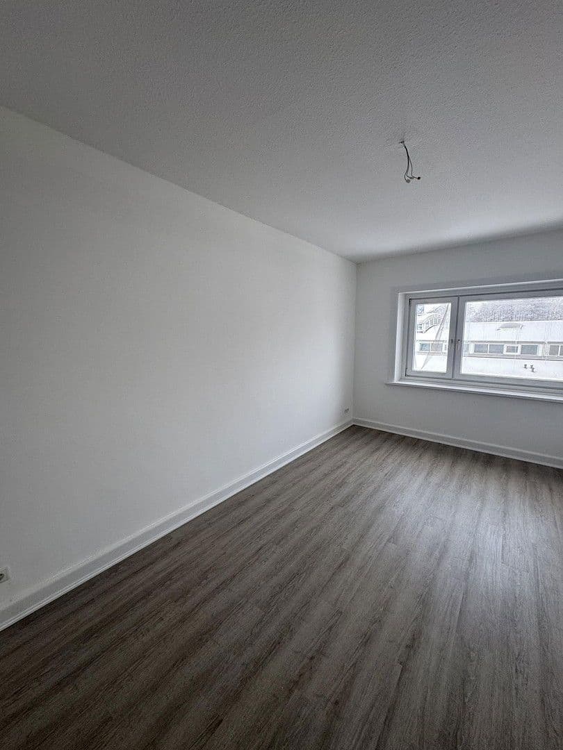 Pronájem bytu 3+1 70 m², Wandsbeker Zollstraße 153, Hamburg, Hamburg Pronájem bytu 3+1 70 m², Wandsbeker Zollstraße 153, Hamburg, Hamburg