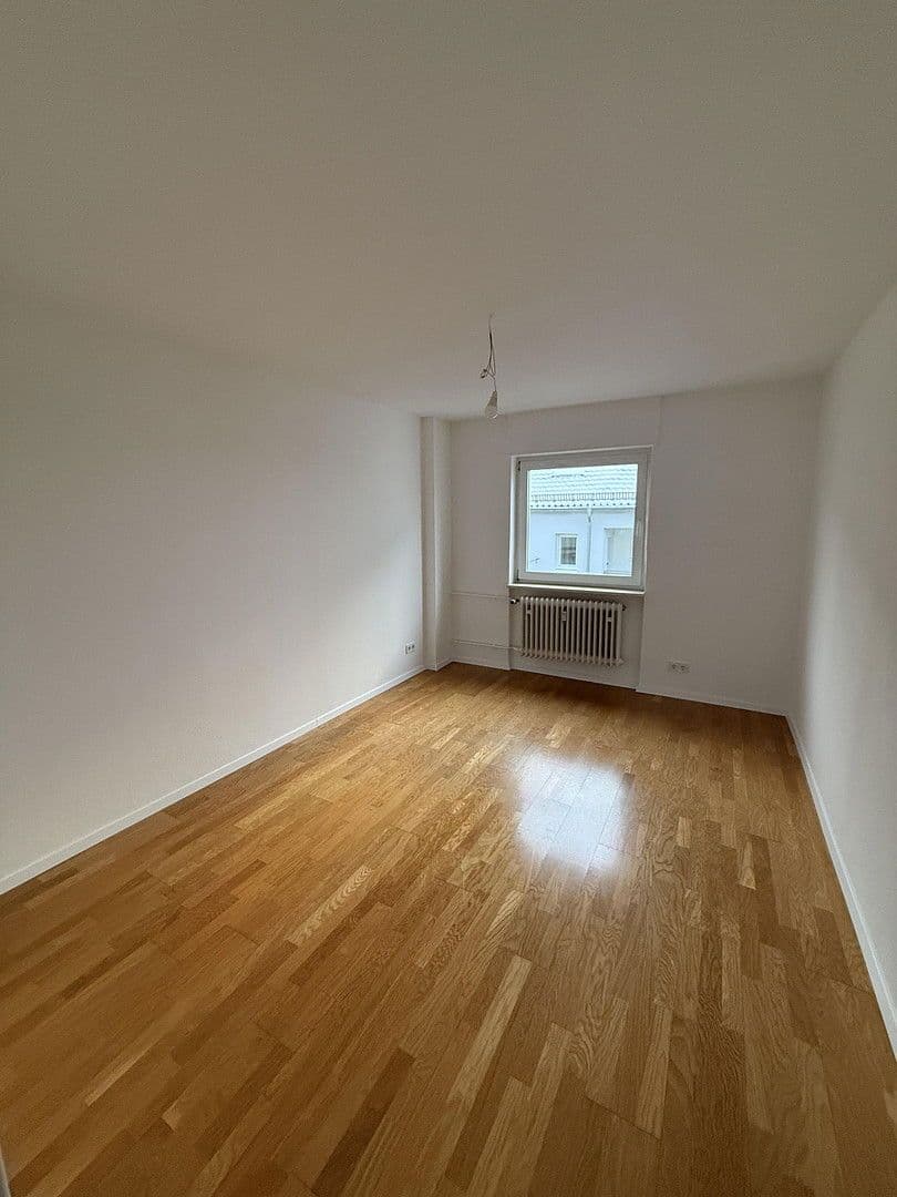 Prodej bytu 3+1 60 m², Mannheim, Bádensko-Württembersko Prodej bytu 3+1 60 m², Mannheim, Bádensko-Württembersko