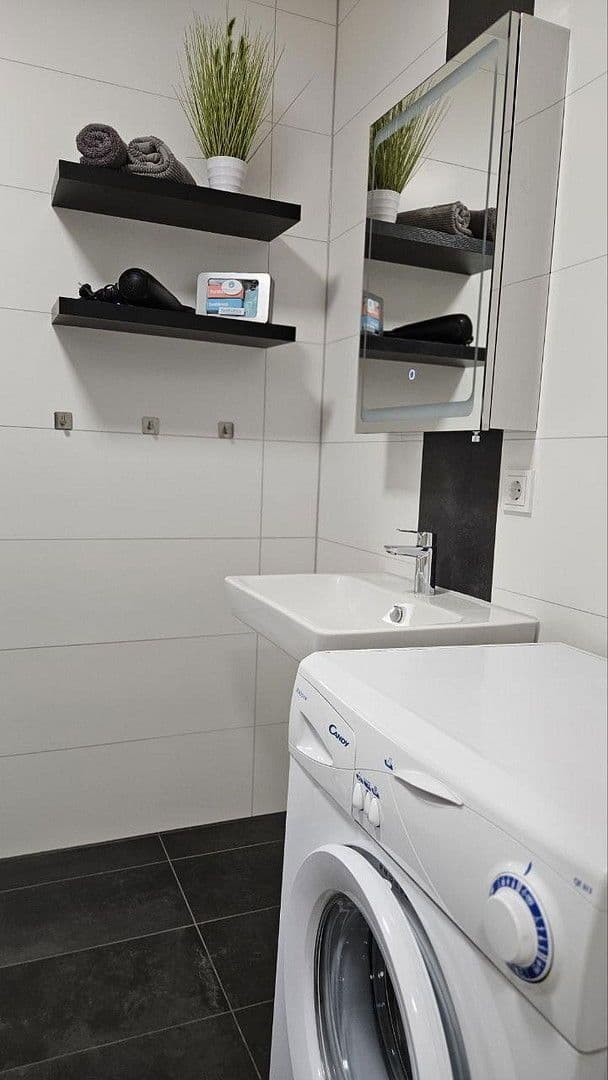 Pronájem bytu 2+1 67 m², Meersburg, Bádensko-Württembersko Pronájem bytu 2+1 67 m², Meersburg, Bádensko-Württembersko