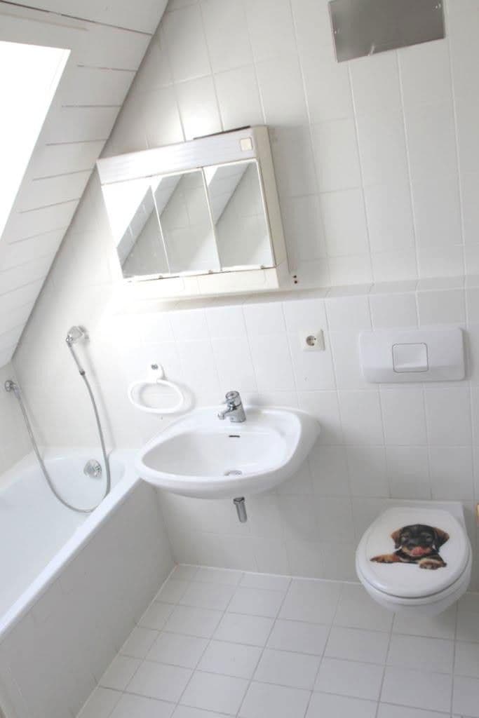 Pronájem bytu 4+kk 170 m², Lehenstr. 25, Donaueschingen, Bádensko-Württembersko Pronájem bytu 4+kk 170 m², Lehenstr. 25, Donaueschingen, Bádensko-Württembersko