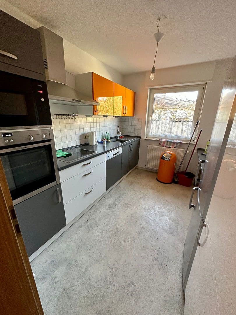 Pronájem bytu 3+1 68 m², Eichelsheimer Strasse 27, Mannheim, Bádensko-Württembersko Pronájem bytu 3+1 68 m², Eichelsheimer Strasse 27, Mannheim, Bádensko-Württembersko