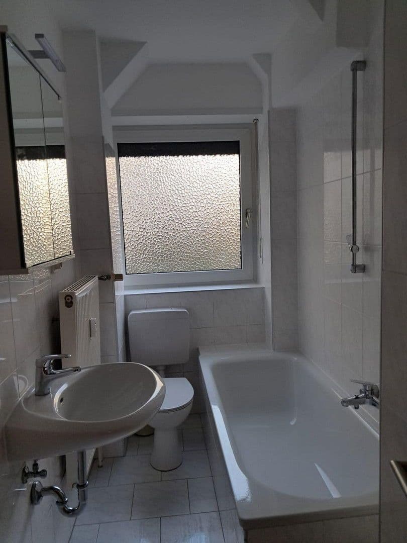 Pronájem bytu 1+1 39 m², Eichelsheimer Strasse 27, Mannheim, Bádensko-Württembersko Pronájem bytu 1+1 39 m², Eichelsheimer Strasse 27, Mannheim, Bádensko-Württembersko