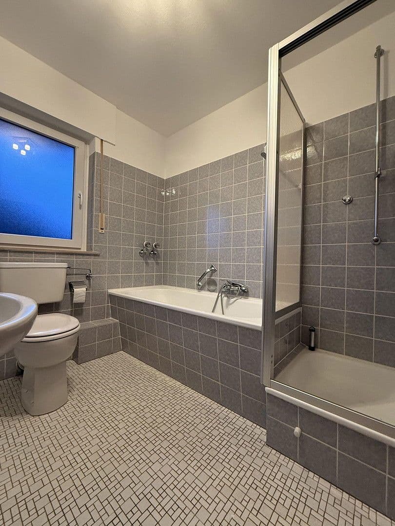 Prodej bytu 2+1 65 m², Gütersloh, Severní Porýní-Vestfálsko Prodej bytu 2+1 65 m², Gütersloh, Severní Porýní-Vestfálsko