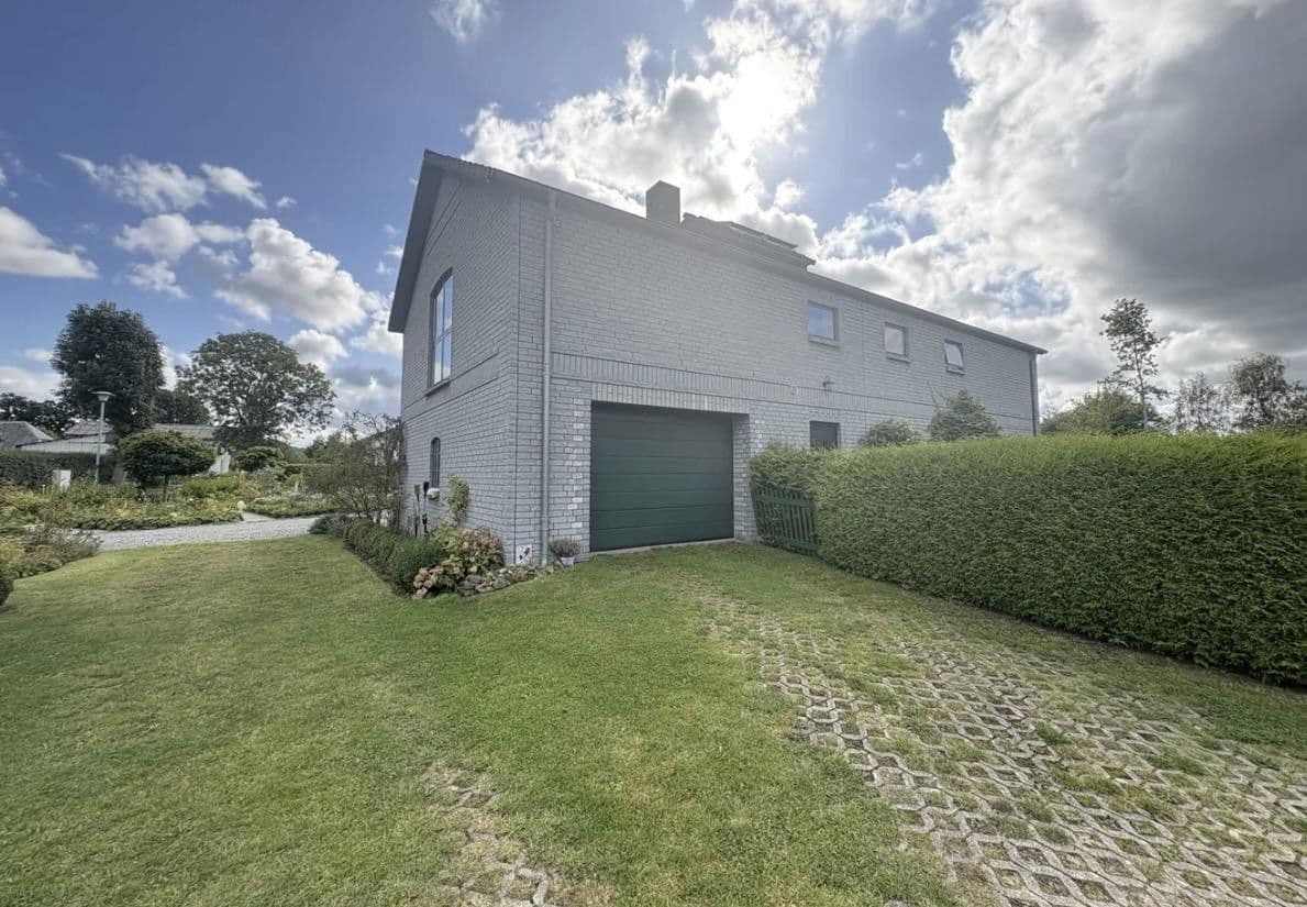 Prodej domu 196 m², pozemek 1.062 m², Bollingstedt, Šlesvicko-Holštýnsko Prodej domu 196 m², pozemek 1.062 m², Bollingstedt, Šlesvicko-Holštýnsko