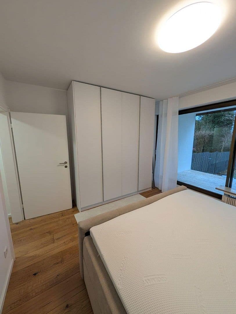 Pronájem bytu 2+1 95 m², Rubensstraße 12, Düsseldorf, Severní Porýní-Vestfálsko Pronájem bytu 2+1 95 m², Rubensstraße 12, Düsseldorf, Severní Porýní-Vestfálsko