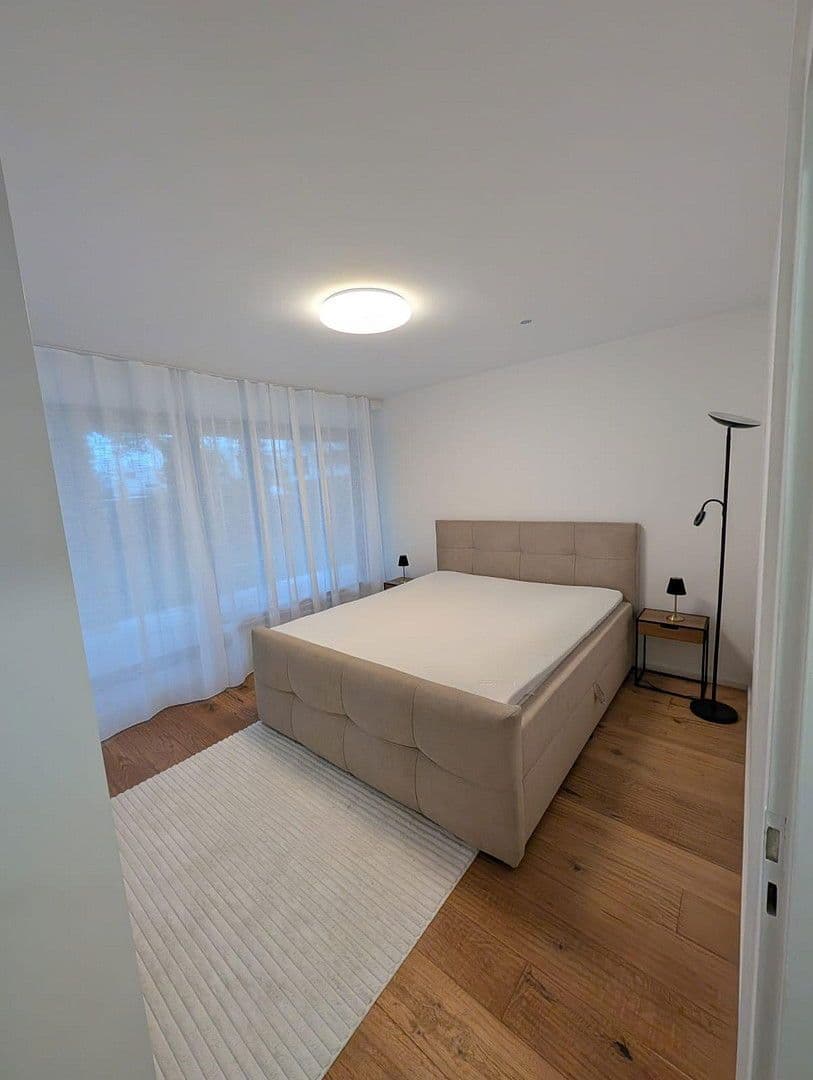 Pronájem bytu 2+1 95 m², Rubensstraße 12, Düsseldorf, Severní Porýní-Vestfálsko Pronájem bytu 2+1 95 m², Rubensstraße 12, Düsseldorf, Severní Porýní-Vestfálsko