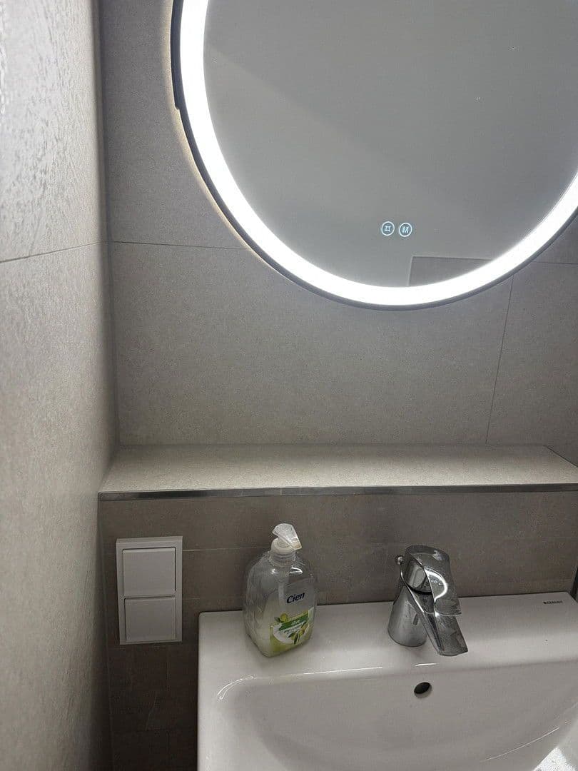 Pronájem bytu 1+1 36 m², Berlin, Berlín Pronájem bytu 1+1 36 m², Berlin, Berlín