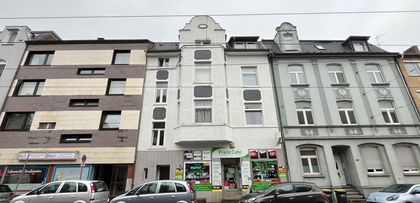 Prodej domu 328 m², pozemek 266 m², Essen Frohnhausen, Severní Porýní-Vestfálsko Prodej domu 328 m², pozemek 266 m², Essen Frohnhausen, Severní Porýní-Vestfálsko