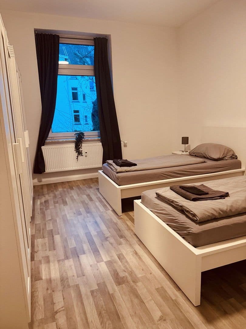 Prodej domu 328 m², pozemek 266 m², Essen Frohnhausen, Severní Porýní-Vestfálsko Prodej domu 328 m², pozemek 266 m², Essen Frohnhausen, Severní Porýní-Vestfálsko