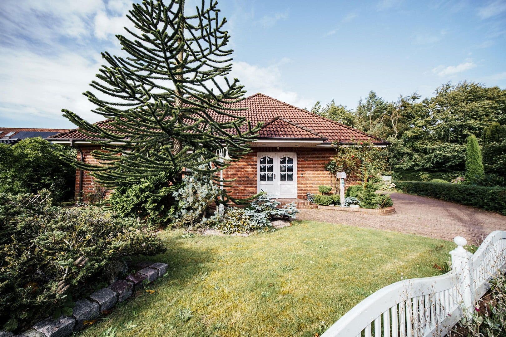 Prodej domu 131 m², pozemek 1.135 m², Leck, Šlesvicko-Holštýnsko Prodej domu 131 m², pozemek 1.135 m², Leck, Šlesvicko-Holštýnsko