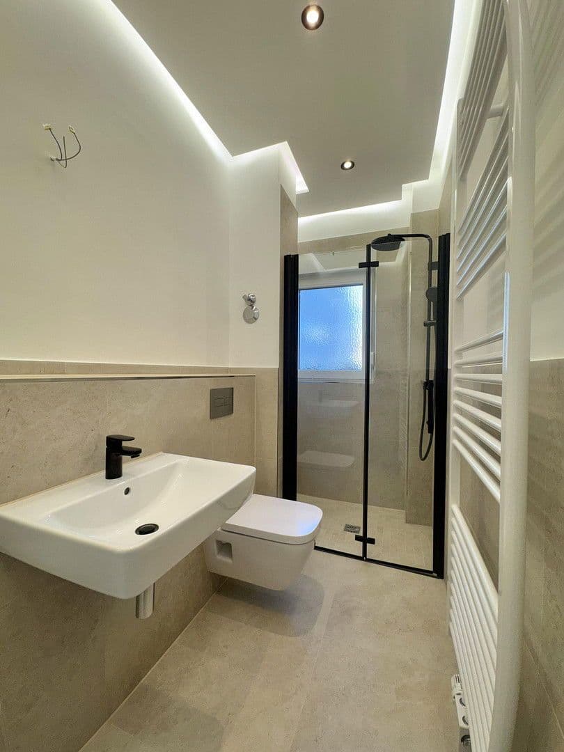 Prodej bytu 3+1 58 m², Berlin, Berlín Prodej bytu 3+1 58 m², Berlin, Berlín