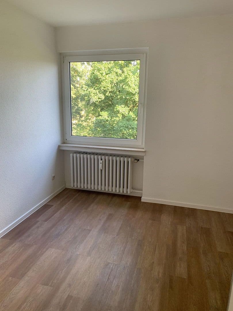 Pronájem bytu 3+1 88 m², Landrat-von-Ostmann-Str. 9, Osnabrück, Dolní Sasko Pronájem bytu 3+1 88 m², Landrat-von-Ostmann-Str. 9, Osnabrück, Dolní Sasko