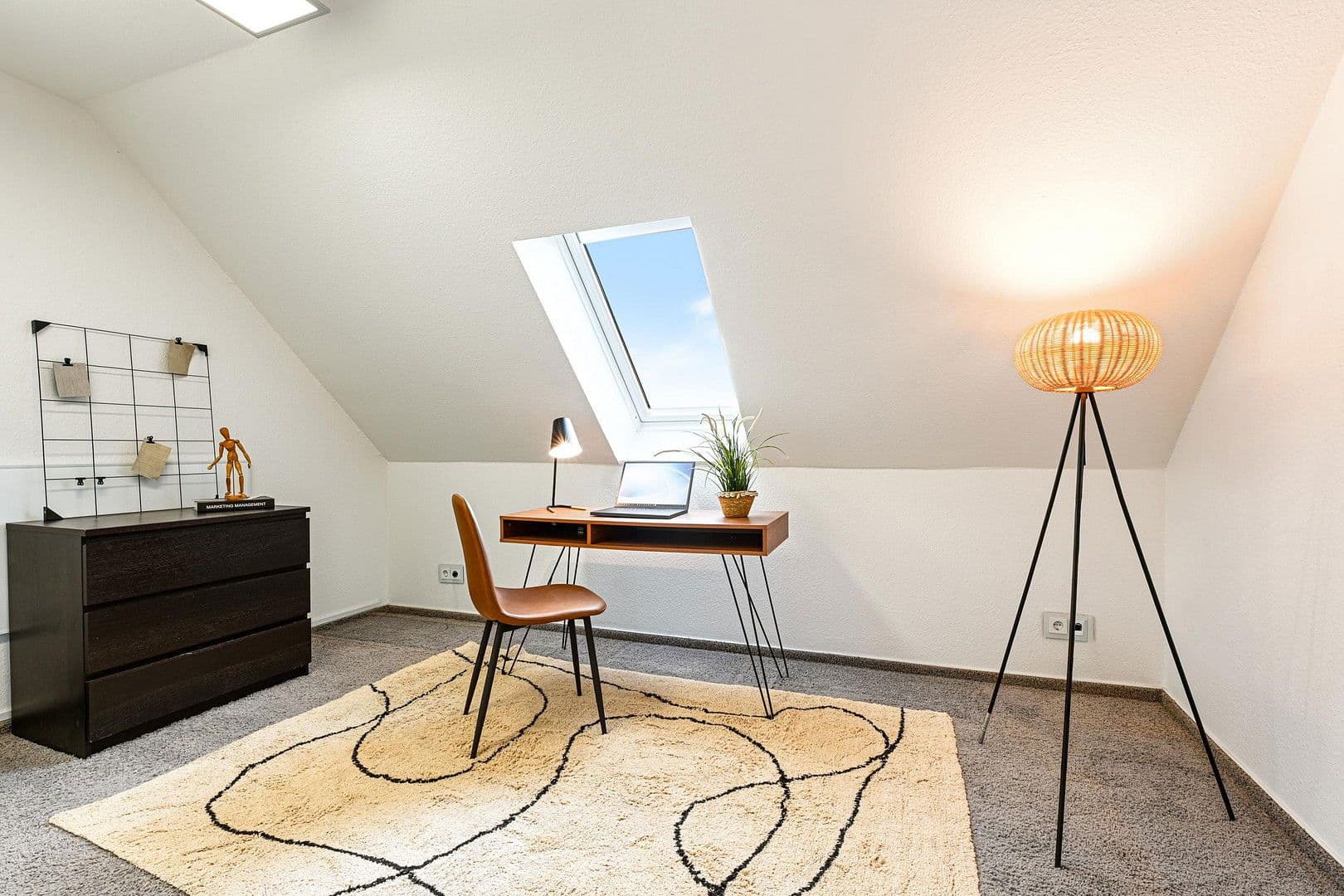 Prodej bytu 5+1 176 m², Hamburg, Hamburg Prodej bytu 5+1 176 m², Hamburg, Hamburg