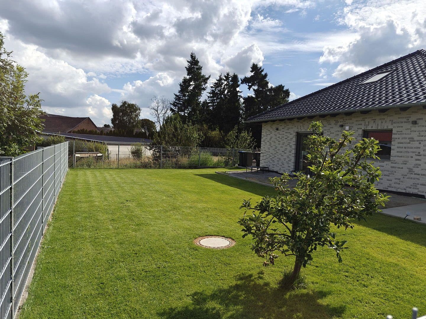 Prodej domu 147 m², pozemek 487 m², Hückelhoven, Severní Porýní-Vestfálsko Prodej domu 147 m², pozemek 487 m², Hückelhoven, Severní Porýní-Vestfálsko