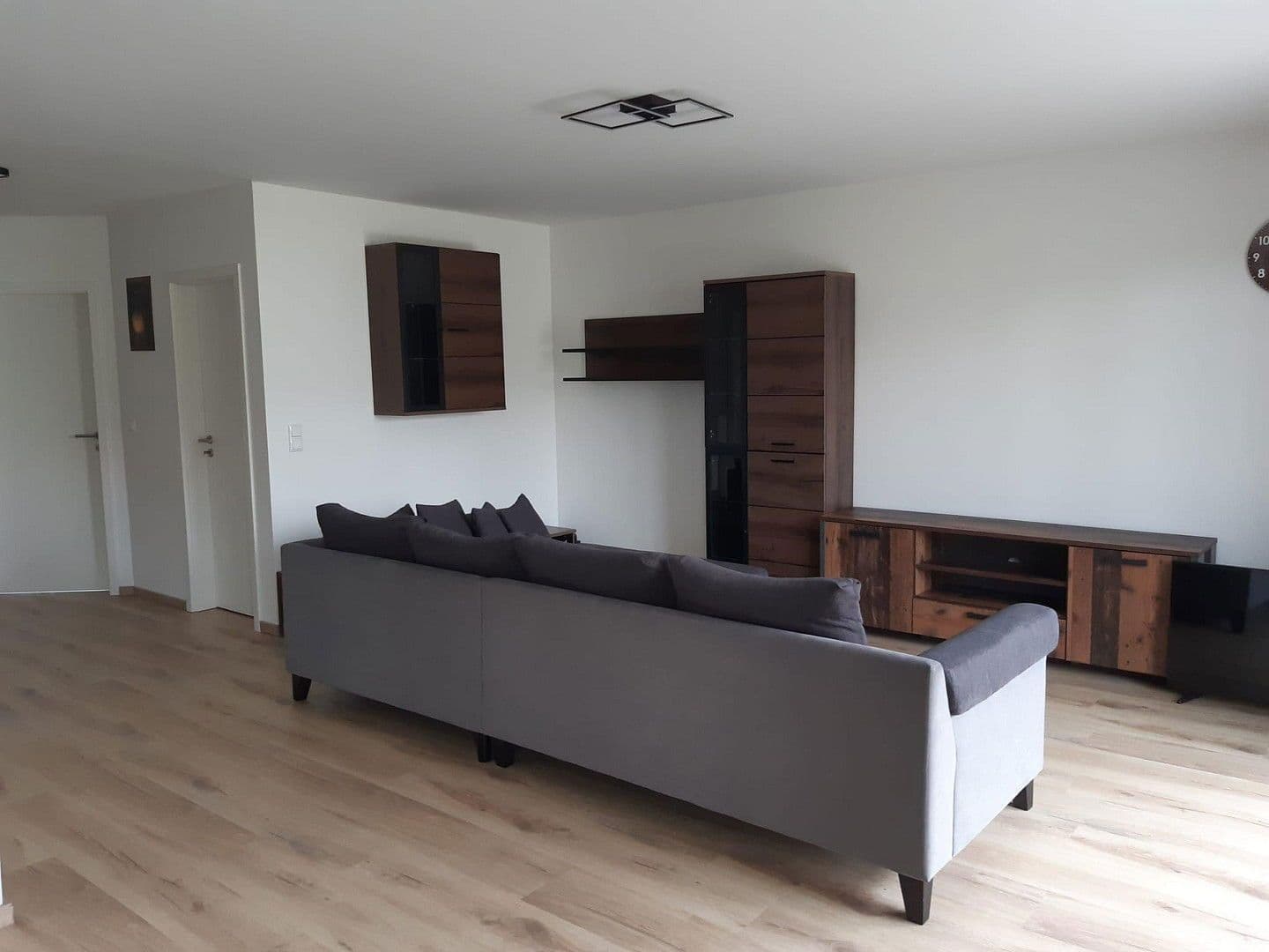 Pronájem bytu 2+1 75 m², Kirchbrunner Feld 24, Heldenstein, Bavorsko Pronájem bytu 2+1 75 m², Kirchbrunner Feld 24, Heldenstein, Bavorsko