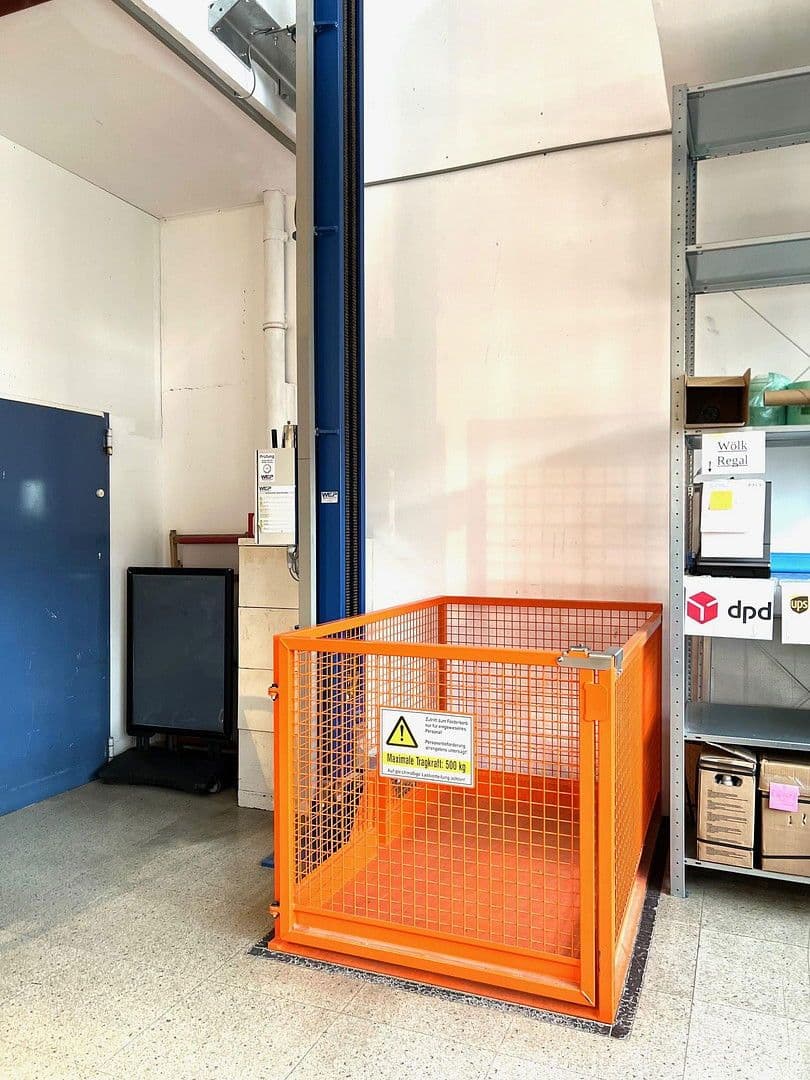 Pronájem nebytového prostoru 1.000 m², Mühlenstraße 17, Cloppenburg, Dolní Sasko Pronájem nebytového prostoru 1.000 m², Mühlenstraße 17, Cloppenburg, Dolní Sasko