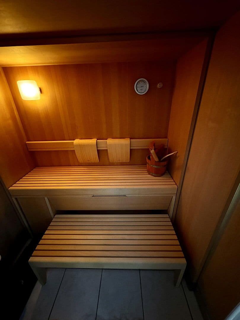 Prodej bytu 5+1 182 m², Köln, Severní Porýní-Vestfálsko Prodej bytu 5+1 182 m², Köln, Severní Porýní-Vestfálsko