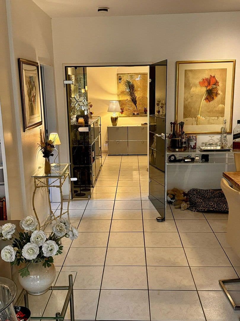 Prodej bytu 5+1 182 m², Köln, Severní Porýní-Vestfálsko Prodej bytu 5+1 182 m², Köln, Severní Porýní-Vestfálsko