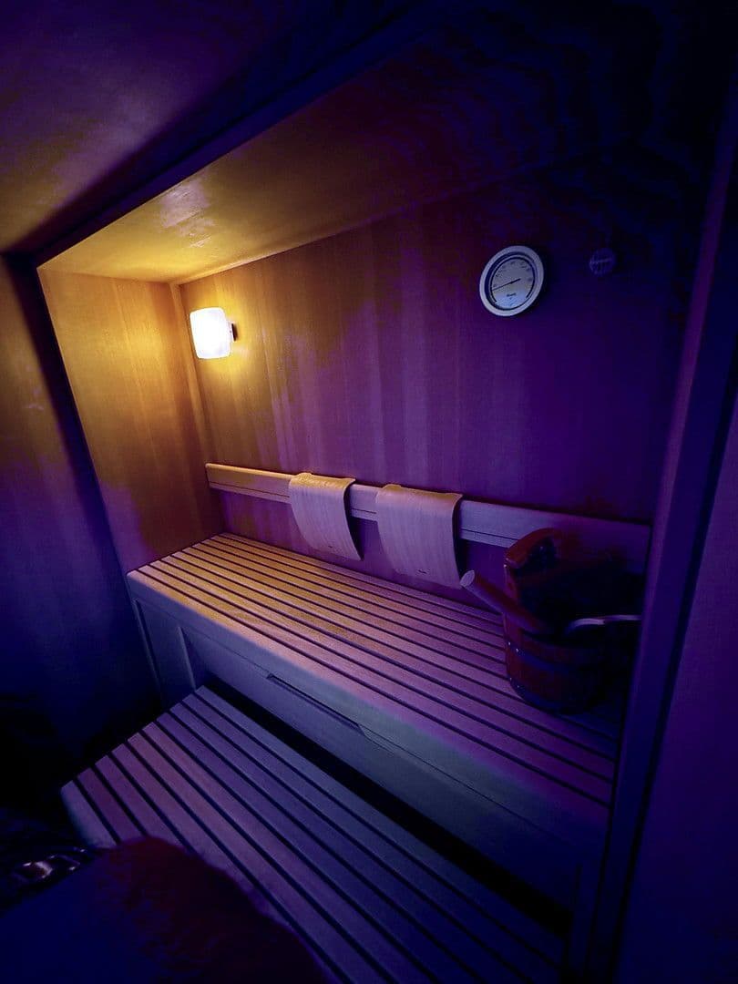 Prodej bytu 5+1 182 m², Köln, Severní Porýní-Vestfálsko Prodej bytu 5+1 182 m², Köln, Severní Porýní-Vestfálsko