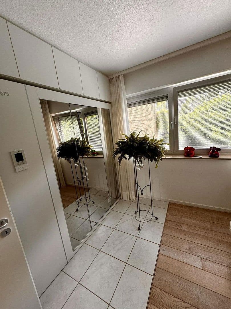 Prodej bytu 5+1 182 m², Köln, Severní Porýní-Vestfálsko Prodej bytu 5+1 182 m², Köln, Severní Porýní-Vestfálsko