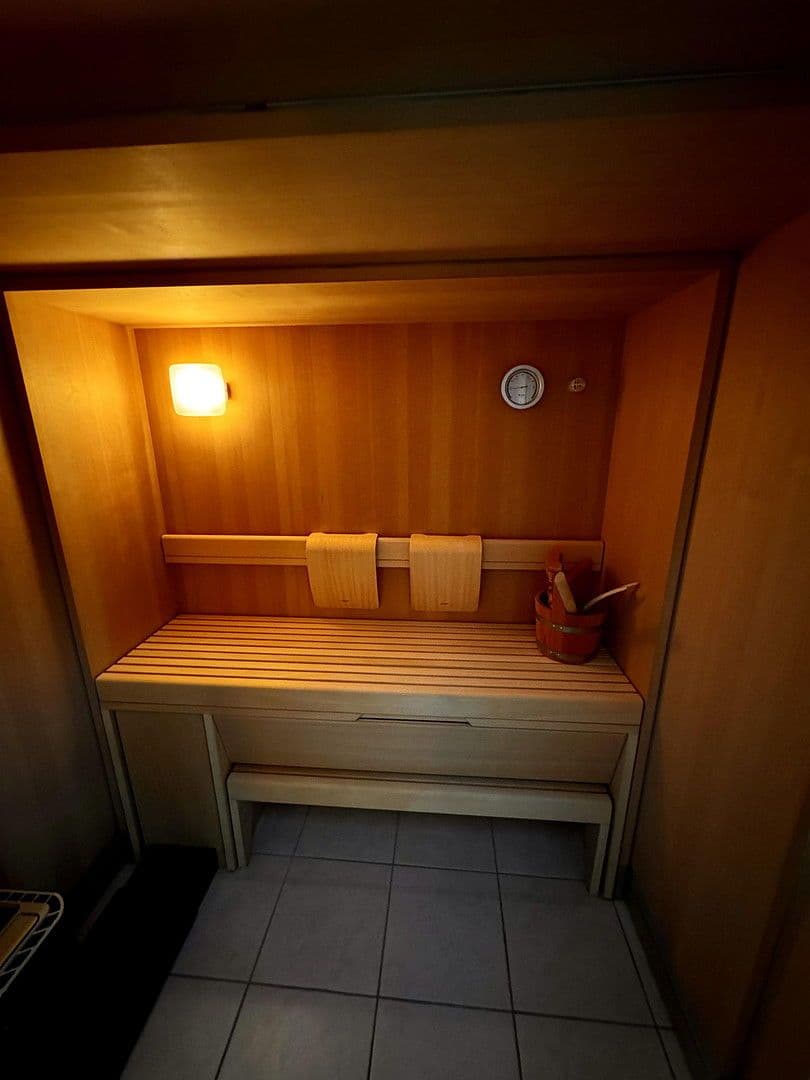 Prodej bytu 5+1 182 m², Köln, Severní Porýní-Vestfálsko Prodej bytu 5+1 182 m², Köln, Severní Porýní-Vestfálsko